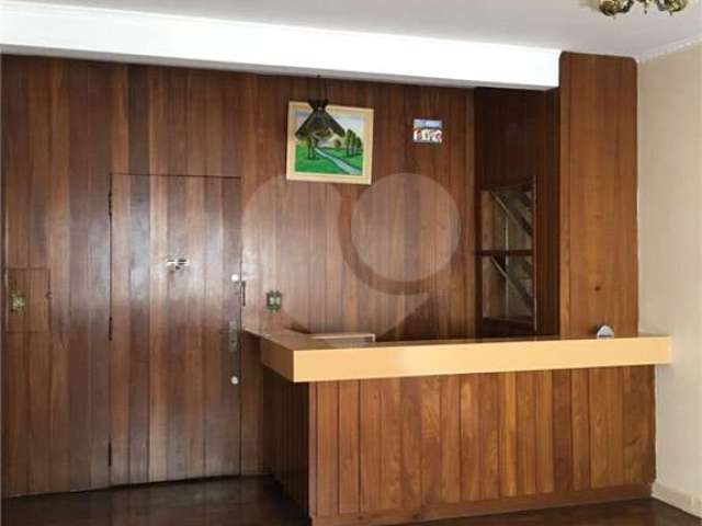 Apartamento com 3 quartos à venda em Bela Vista - SP