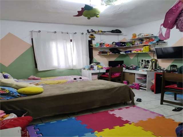 Casa com 2 quartos à venda em Jardim Modelo - SP