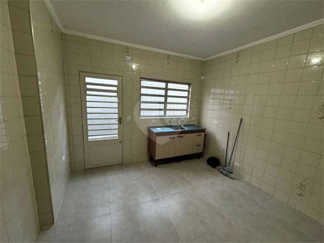 Casa com 2 quartos à venda em Vila Paiva - SP