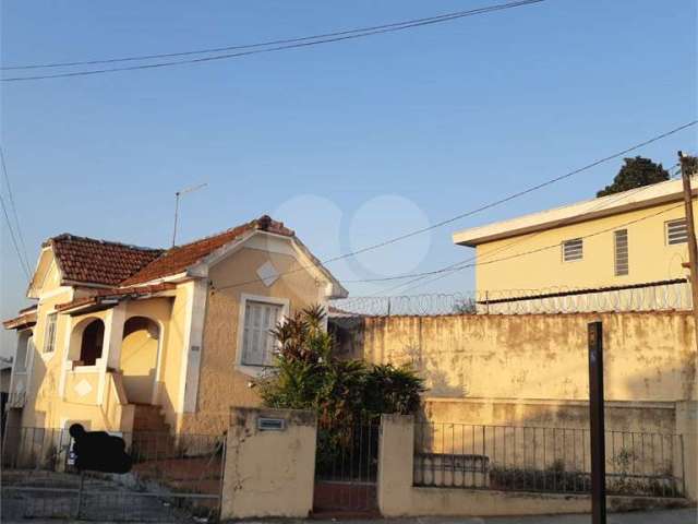 Casa térrea com 2 quartos à venda em Água Fria - SP