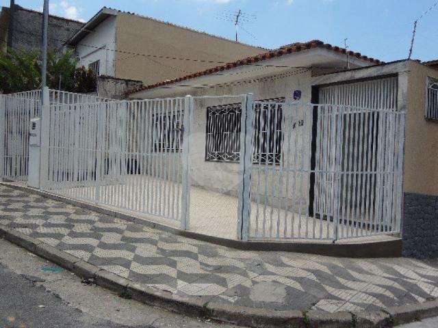 Casa à venda em Parada Inglesa - SP