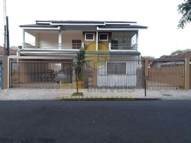 Casa à venda na Rua Marechal Cândido Rondon, 87, Vila Santo Antônio, Maringá por R$ 2.300.000