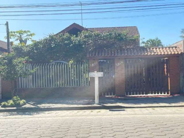 Casa com 2 quartos à venda no Balneário Gaivota, Itanhaém , 280 m2 por R$ 420.000