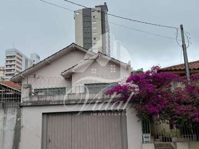 Casa à venda no Centro