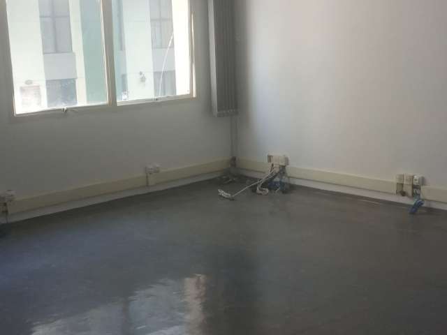 Sala comercial rua cardeal arcoverde