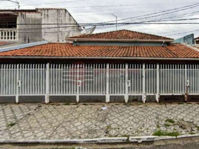 Casa a Venda no Jardim Rafael em Caçapava