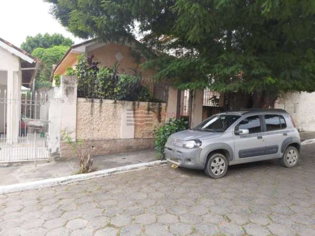 Casa a Venda na Vila São João em Caçapava