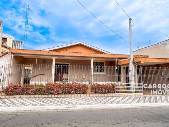 Casa a Venda no Centro em Caçapava