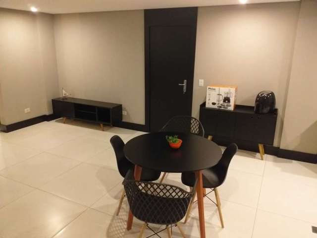 Apartamento com 3 dormitórios à venda, 60 m² por R$ 310.000,00 - Novo Mundo - Curitiba/PR