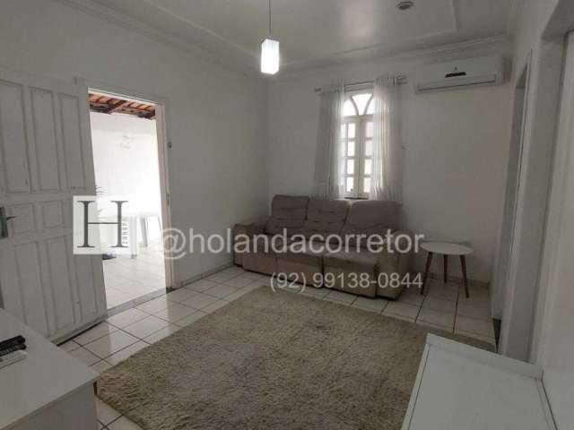 Vendo Casa de 3 quartos em condomínio próximo ao Sesi.