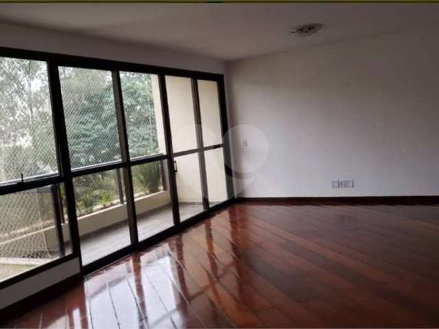 Apartamento para Locação com 142,44m² - São José dos Campos