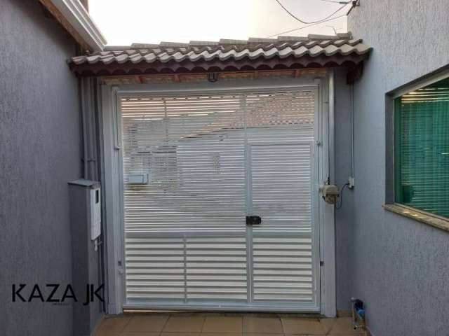 Casa a venda com salão comercial na Vila Rami, Jundiaí.