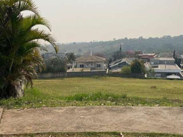 Terreno em Condomínio Reserva da Serra à Venda em Jundiaí-SP, Bairro Medeiros  745,88 m² de Área de terreno