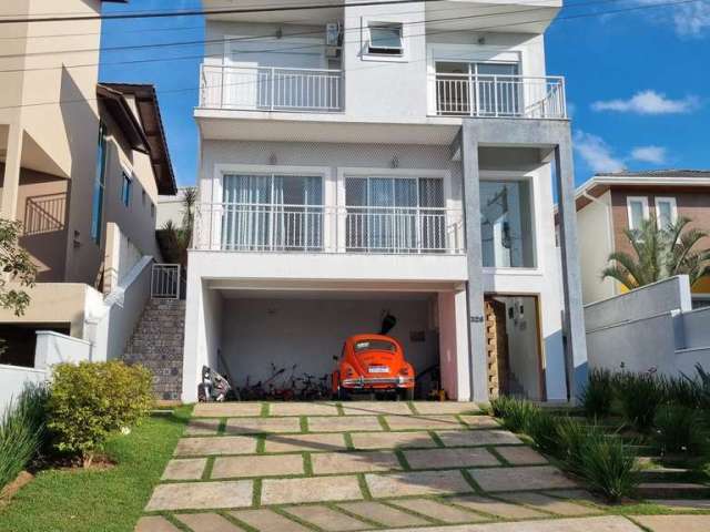 Casa para venda em Residencial Dos Lagos de 255.00m² com 3 Quartos, 1 Suite e 4 Garagens