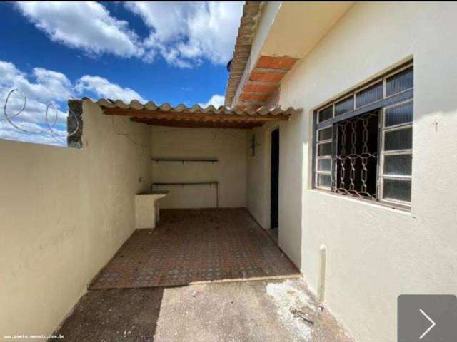 Casa para venda em Jarinu de 60.00m² com 1 Quarto e 2 Garagens