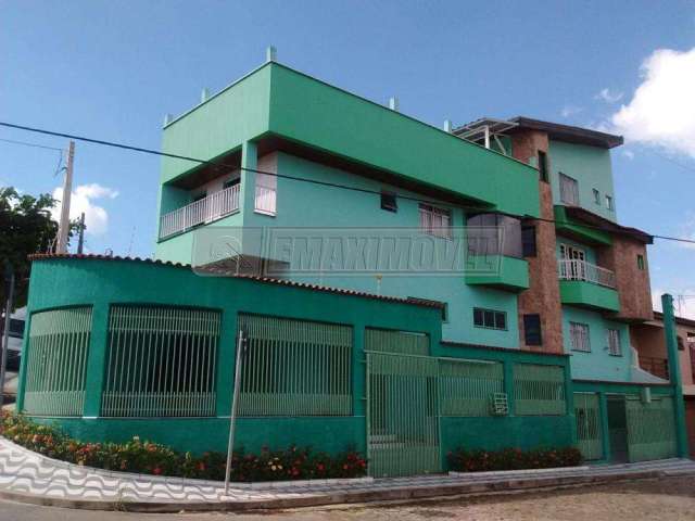 Casa para venda em Vila Hortência de 173.00m² com 3 Quartos, 1 Suite e 3 Garagens