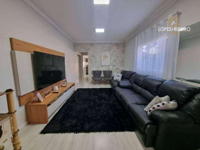 Casa para venda em Vila Carmelo de 162.00m² com 3 Quartos, 2 Suites e 3 Garagens