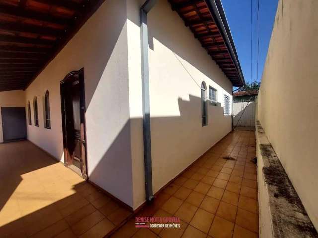 Casa para venda em Vila Carmelo de 205.00m² com 2 Quartos, 1 Suite e 3 Garagens