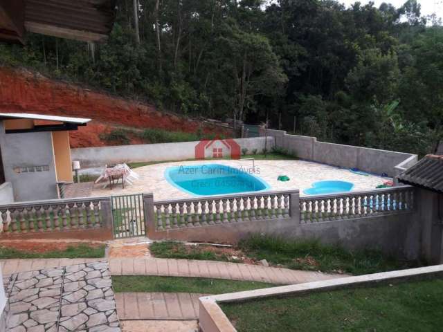 Casa para venda em Vila Nova São Roque de 230.00m² com 2 Quartos, 1 Suite e 5 Garagens
