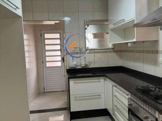 Casa de Condomínio para venda em Vila Guilhermina de 80.00m² com 3 Quartos, 1 Suite e 4 Garagens