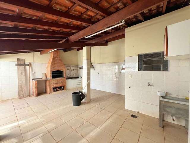 Casa para venda em Jardim Claret de 141.00m² com 3 Quartos e 2 Garagens