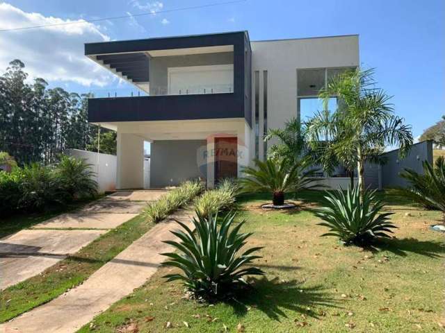 Casa de Condomínio para venda em Pardinho de 220.00m² com 4 Quartos, 1 Suite e 2 Garagens