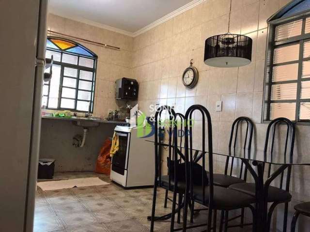 Casa para venda em Jardim Florence de 100.00m² com 3 Quartos