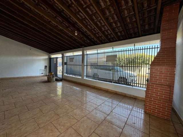 Casa para venda em Ipiranga de 191.00m² com 3 Quartos e 3 Garagens