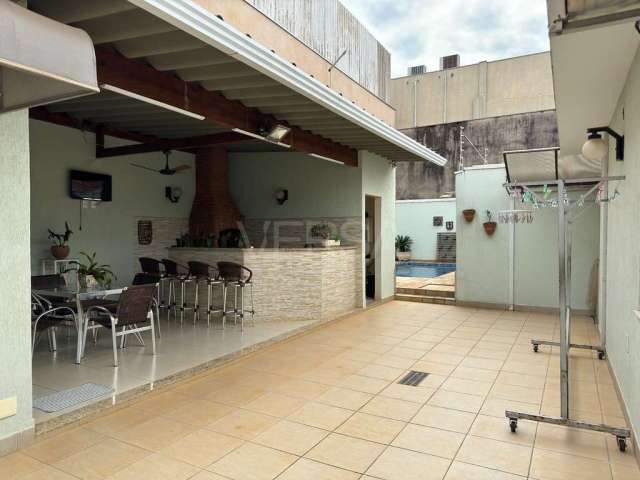 Casa para venda em Vila Elizabeth (bnh) de 266.00m² com 3 Quartos, 1 Suite e 5 Garagens