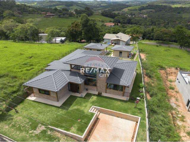 Casa de Condomínio para venda em Jarinu de 320.00m² com 3 Quartos, 3 Suites e 4 Garagens