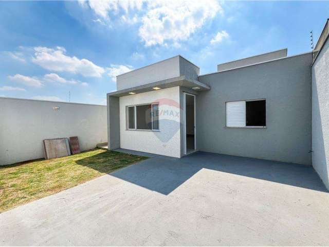 Casa para venda em Parque Bellaville de 71.40m² com 2 Quartos, 1 Suite e 2 Garagens