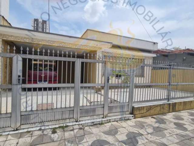 Casa para alugar em Centro de 142.00m² com 3 Quartos e 3 Garagens