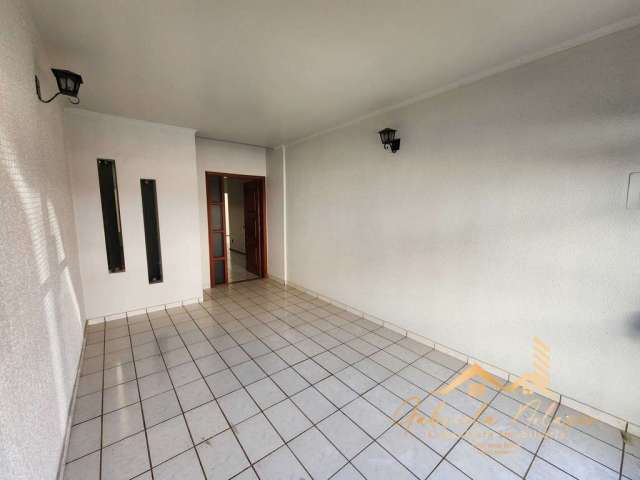 Casa para venda em Centro de 194.00m² com 3 Quartos, 1 Suite e 1 Garagem