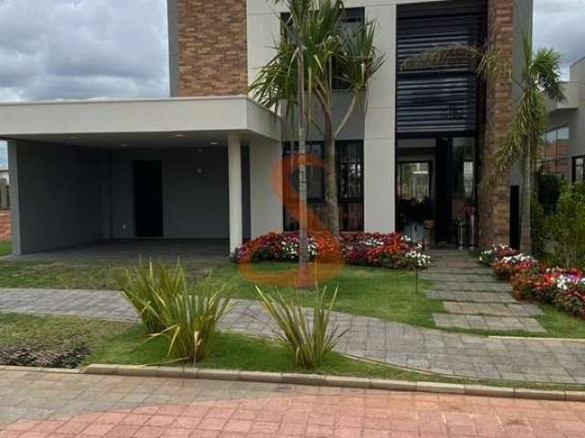 Casa de Condomínio para venda em Alphaville Dom Pedro de 269.00m² com 3 Quartos, 3 Suites e 4 Garagens