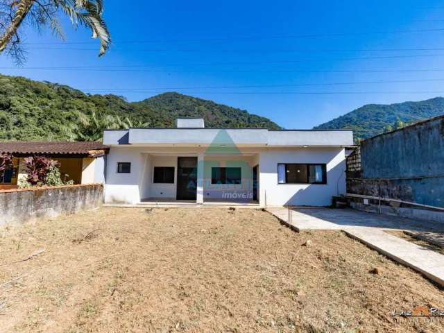 Casa para venda em Praia Da Lagoinha de 99.00m² com 2 Quartos, 1 Suite e 3 Garagens