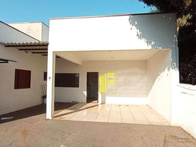 Casa para alugar em Parque Estoril de 100.00m² com 3 Quartos, 1 Suite e 2 Garagens