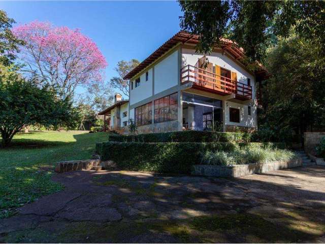 Casa para venda em Horto Florestal de 409.00m² com 5 Quartos e 1 Suite