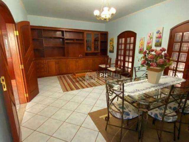 Casa para venda em Jardim Santa Cruz de 220.00m² com 3 Quartos, 1 Suite e 4 Garagens