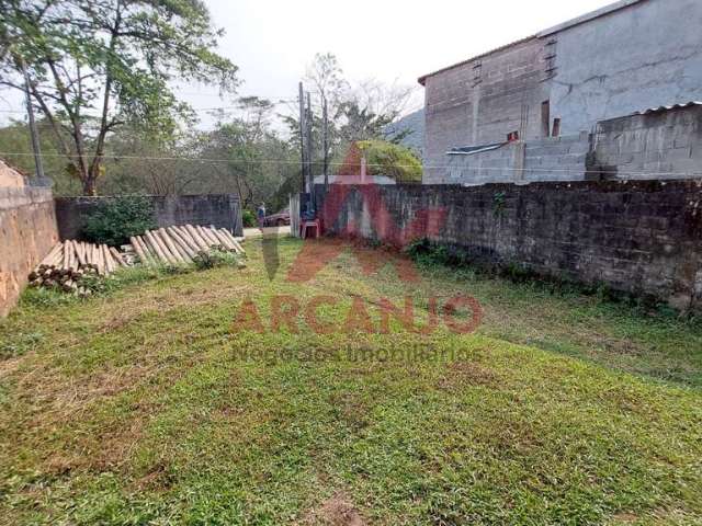 Casa para venda em Perequê Açu de 80.00m² com 1 Quarto, 1 Suite e 5 Garagens