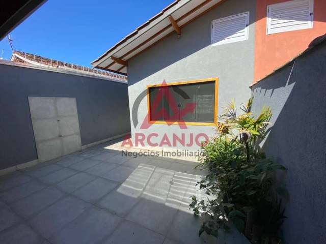 Casa para venda em Umuarama de 180.00m² com 2 Quartos, 1 Suite e 2 Garagens