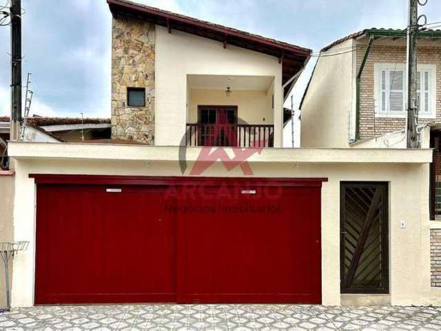 Casa para venda em Centro de 180.00m² com 4 Quartos, 4 Suites e 2 Garagens