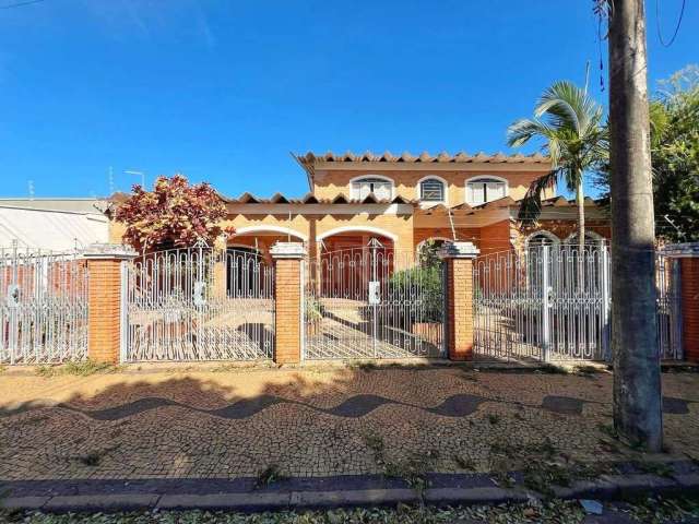 Casa para venda em Jardim São Paulo de 430.00m² com 4 Quartos, 2 Suites e 6 Garagens