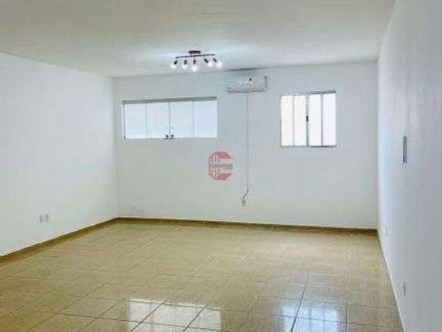 Sala Comercial para alugar em Centro de 49.00m² com 1 Quarto