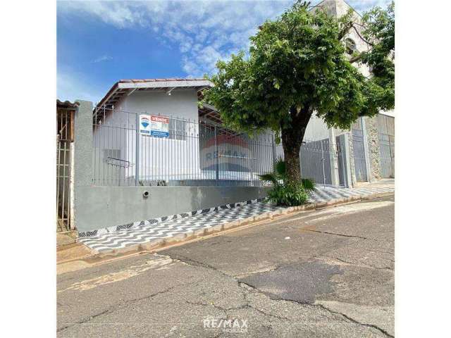 Casa para venda em Centro de 127.14m² com 3 Quartos