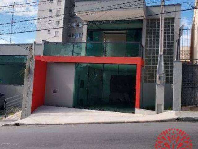 Casa para alugar em Jardim Messina de 204.00m² com 6 Quartos e 2 Garagens