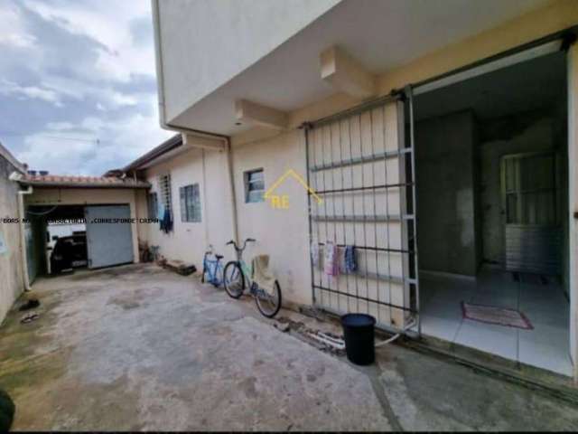 Sobrado para venda em Jardim Alice de 146.00m² com 3 Quartos e 2 Garagens