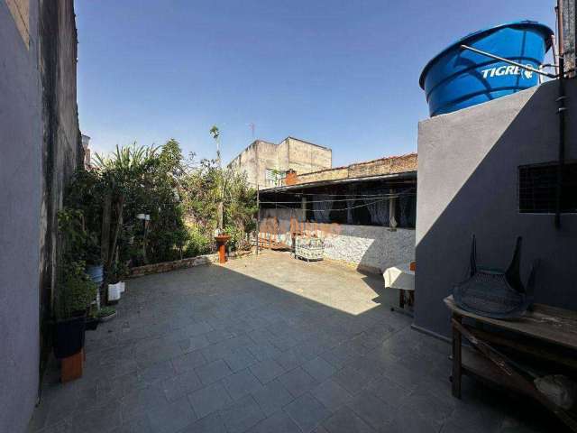 Casa para venda em Vila Haro de 200.00m² com 2 Quartos, 1 Suite e 3 Garagens