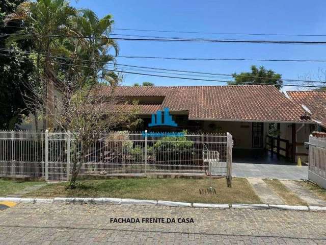 Casa para venda em Badu de 220.00m² com 5 Quartos, 2 Suites e 2 Garagens