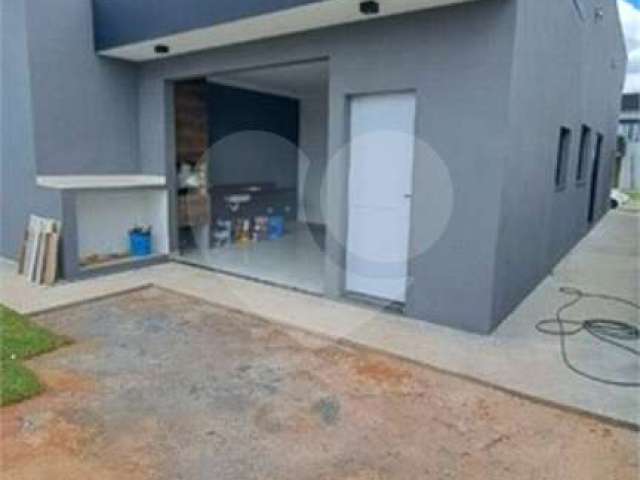 Lote / Terreno para venda em São Venâncio de 143.00m² com 3 Quartos, 1 Suite e 4 Garagens