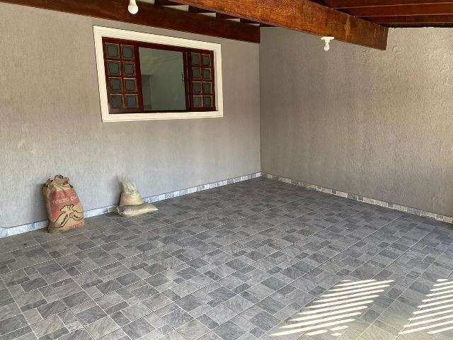 Casa para venda em Vila Urupês de 112.00m² com 2 Quartos, 1 Suite e 2 Garagens